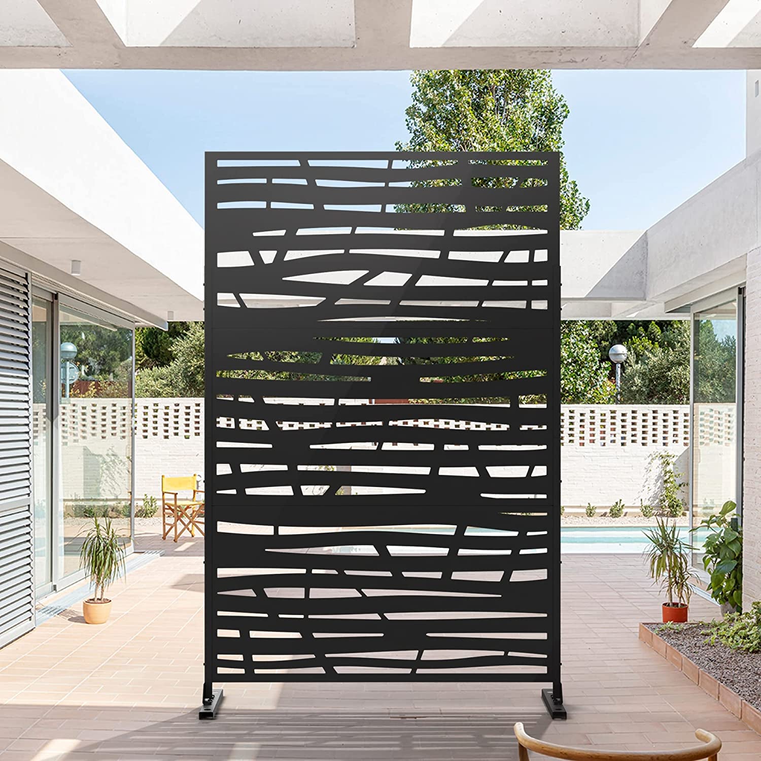 Metal Outdoor Privacy Screen, Freestanding Outdoor Divider Decorative Privacy Fence Screen, Fence Panels for Balcony Patio,72‘’H×47‘’W (Black-Retangle)